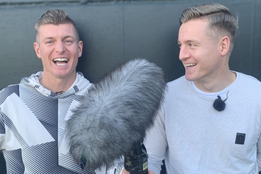 auto_13--podcast-duo-bekommt--1live-krone----3-2---spoton-article-10797211746902018